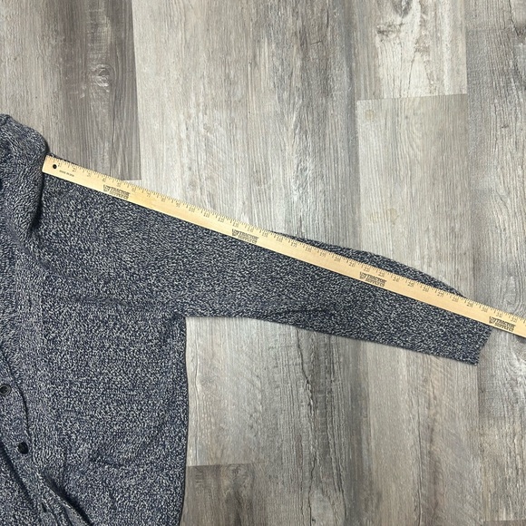 Men’s Abercrombie & Fitch Blue And White Cardigan With Pockets - Picture 9 of 9